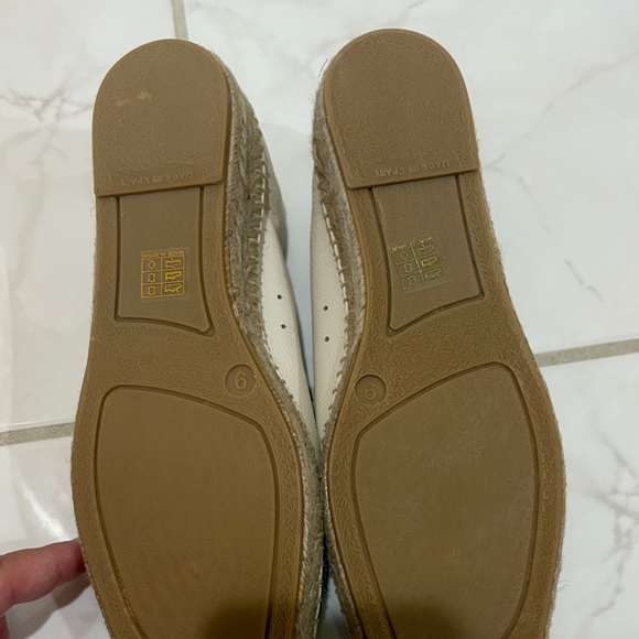 Everlane Cream Leather Espadrilles - Picture 3 of 4